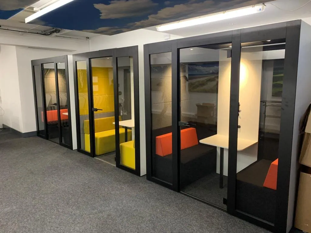 CCT College Acoustic Stage 2 18